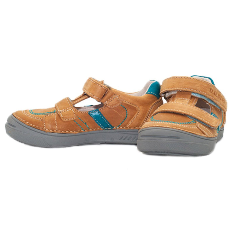 Pantofi din piele flexibili, D.D.step, decupati, maro, 040-413A - 4Kids Romania