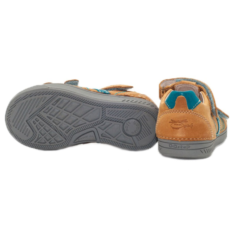 Pantofi din piele flexibili, D.D.step, decupati, maro, 040-413A - 4Kids Romania